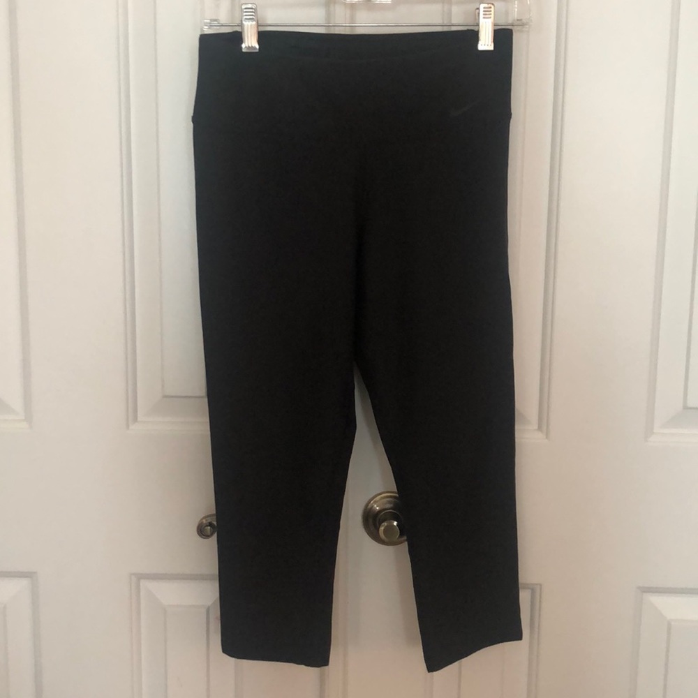 Nike Dri-Fit Capri Leggings